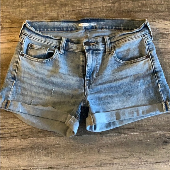 Old Navy Pants - Old Navy boyfriend cuff jean shorts